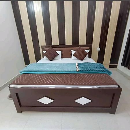 Ramam Hotel By Naavagat 700Mtr From Shri Ram Janambhumi Ayodhya 외부 사진